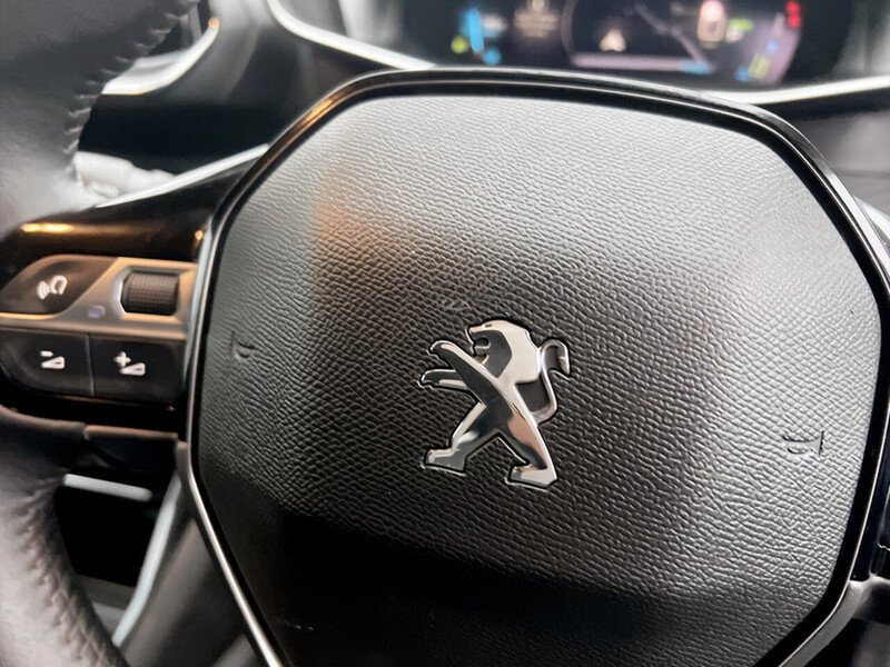 Used Peugeot 208 2023 for sale - 77011632: Photo 30