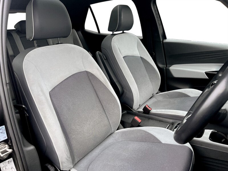 Used Volkswagen ID.3 2021 for sale - 76934943: Photo 9