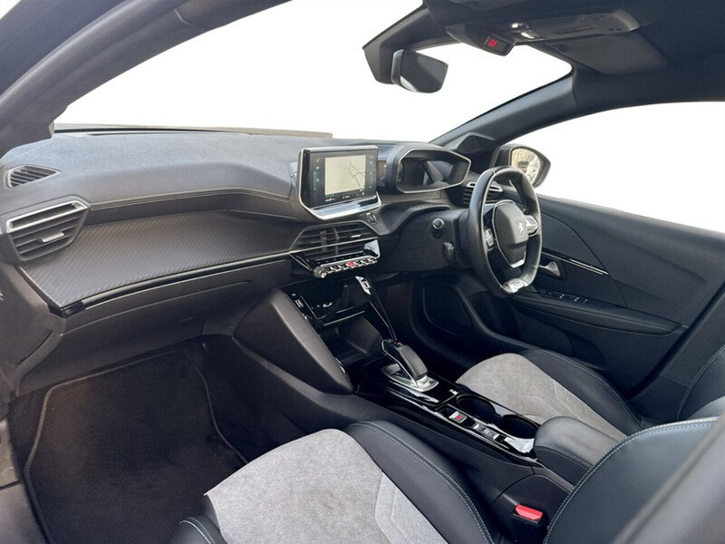 Used Peugeot 208 2021 for sale - 77213070: Photo 32