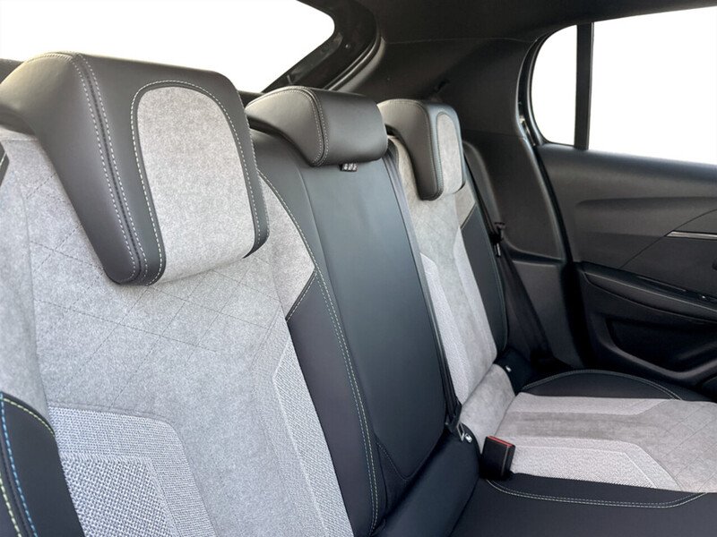 Used Peugeot 208 2021 for sale - 77213070: Photo 41