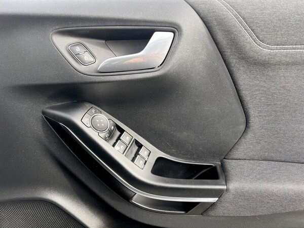 Used Ford Puma 2021 for sale - 75523124: Photo 31