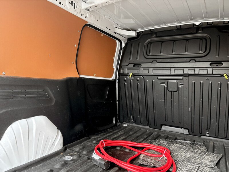 Used Toyota ProAce 2023 for sale - 77983467: Photo 32