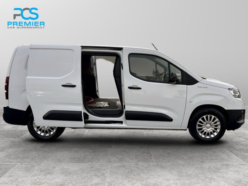 Used Toyota ProAce 2023 for sale - 77983467: Photo 8