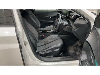 Used Peugeot 208 2021 for sale - 76280511: Photo