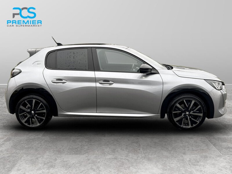 Used Peugeot 208 2023 for sale - 77318640: Photo 6