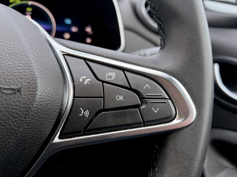 Used Renault Zoe 2021 for sale - 77704127: Photo 30