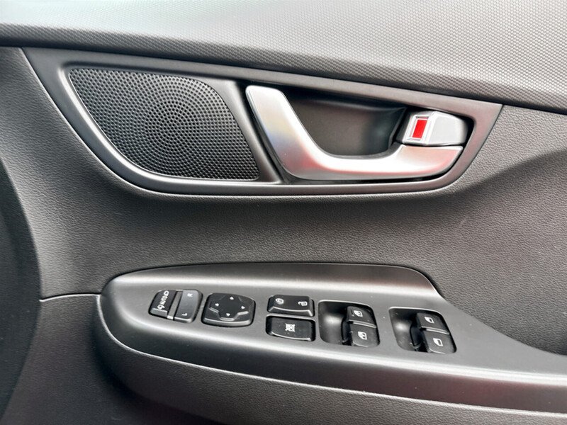 Used Hyundai KONA 2022 for sale - 77535520: Photo 40