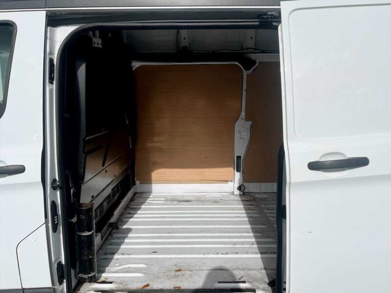 Used Ford Transit Custom 2021 for sale - 75986710: Photo 17