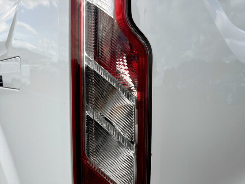 Used Ford Transit Custom 2021 for sale - 75986710: Photo 30