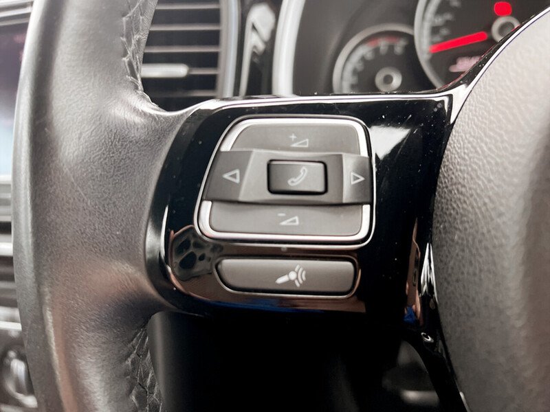 Used Volkswagen Beetle 2015 for sale - 76536289: Photo 29