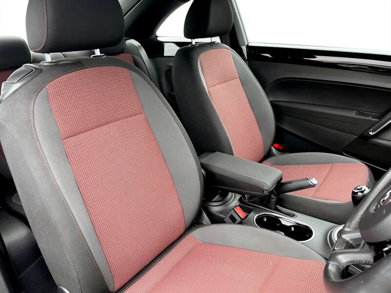 Used Volkswagen Beetle 2015 for sale - 76536289: Photo 9