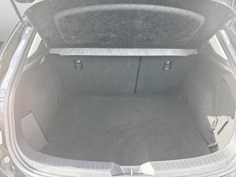 Used Mazda Mazda3 2016 for sale - 77836657: Photo 19