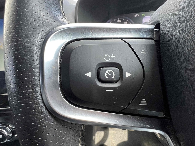 Used Volvo XC40 2020 for sale - 76520836: Photo 31