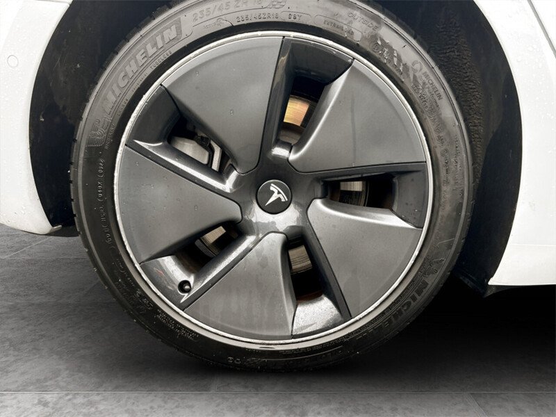 Used Tesla Model 3 2021 for sale - 77704104: Photo 11