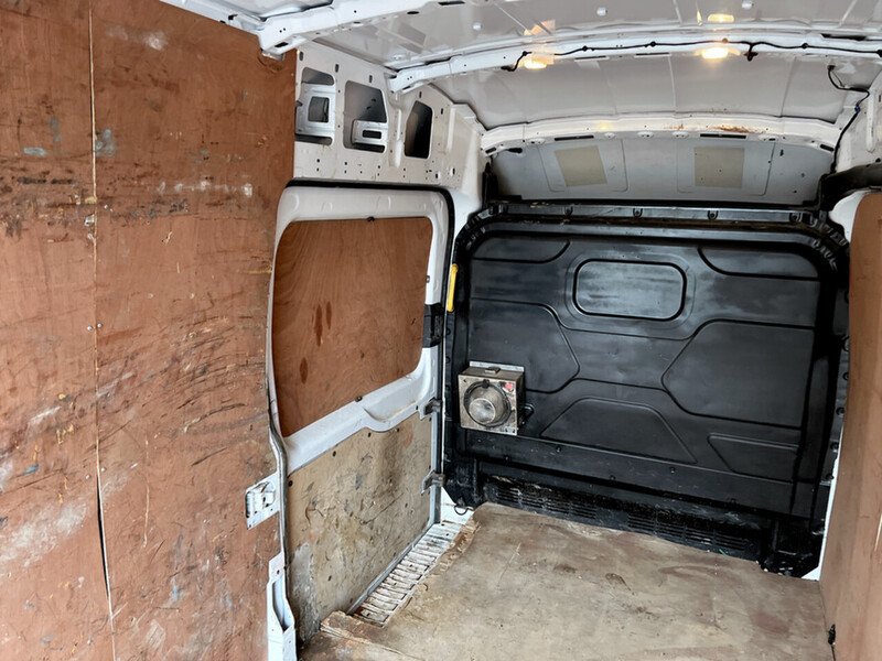 Used Ford Transit 2022 for sale - 76682369: Photo 28