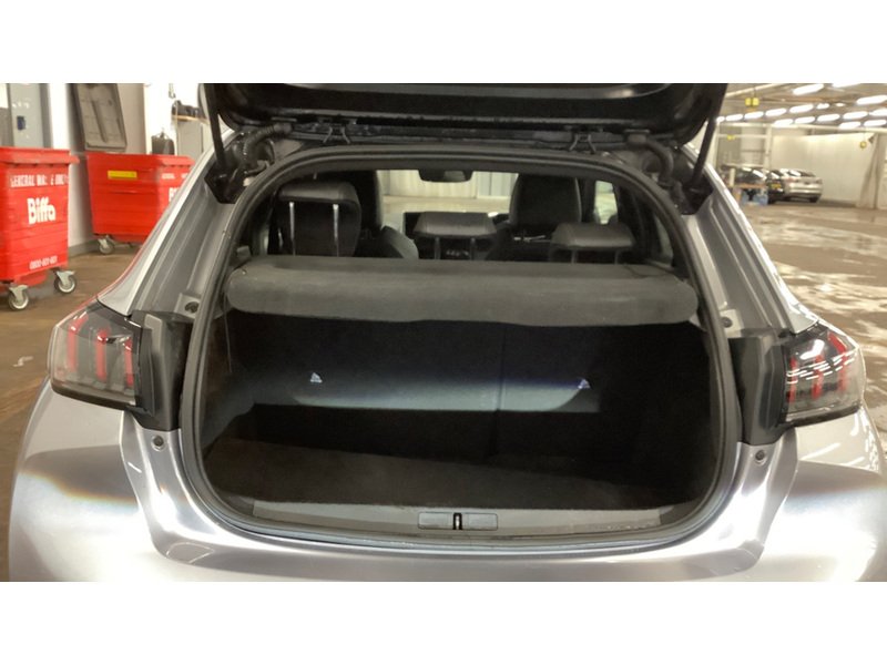 Used Peugeot 208 2021 for sale - 77236846: Photo 7