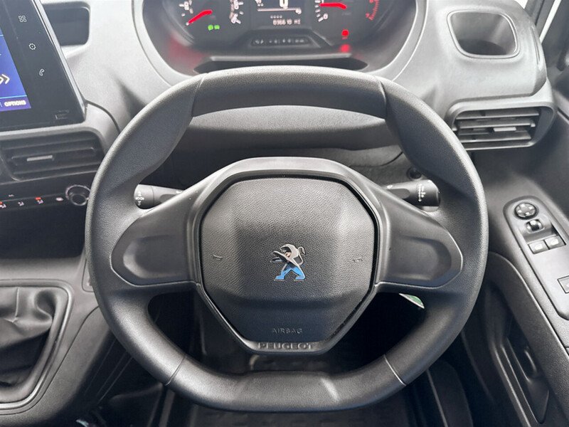 Used Peugeot Partner 2021 for sale - 77084220: Photo 33