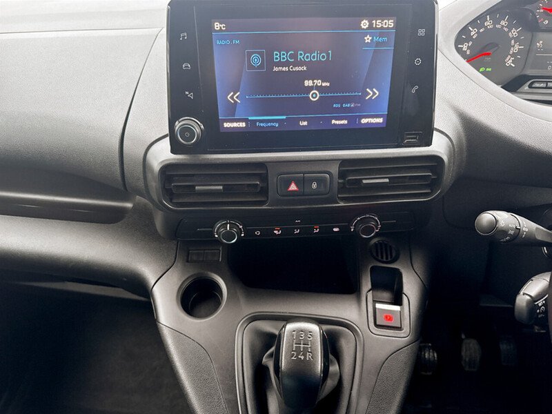 Used Peugeot Partner 2021 for sale - 77084220: Photo 37