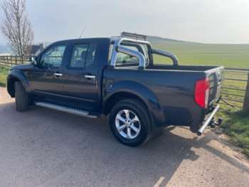 Used Nissan Navara 2015 for sale - 73942011: Photo