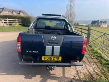 Used Nissan Navara 2015 for sale - 73942011: Photo