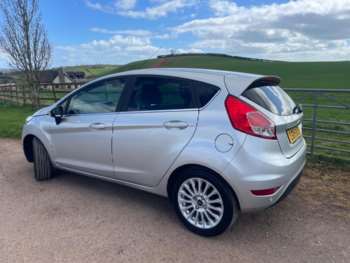 Used Ford Fiesta 2015 for sale - 74225473: Photo