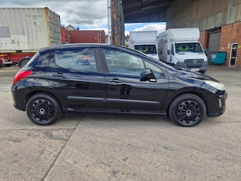 Used Peugeot 308 2010 for sale - 78605077: Photo