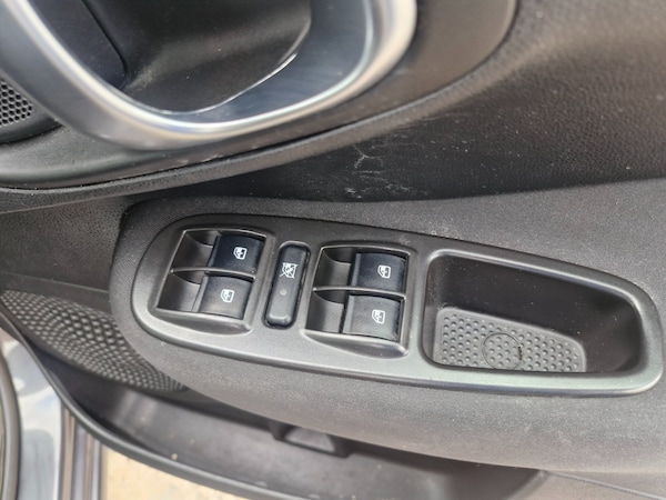 Used Fiat 500L 2014 for sale - 75748929: Photo 10