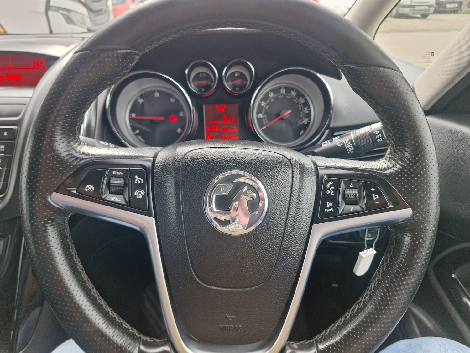 Used Vauxhall Zafira 2014 for sale - 77802175: Photo 13