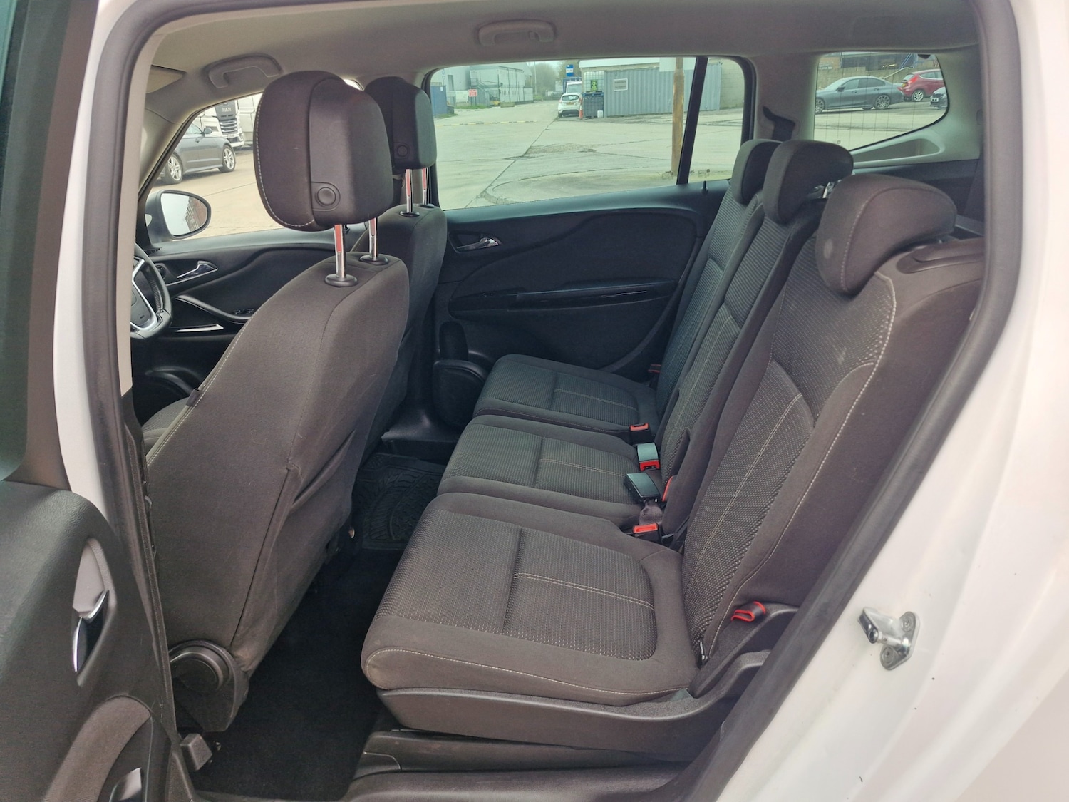 Used Vauxhall Zafira 2014 for sale - 77802175: Photo 7