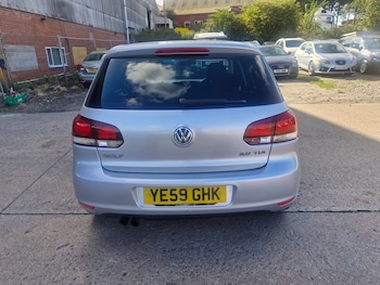 Used Volkswagen Golf 2010 for sale - 75869682: Photo