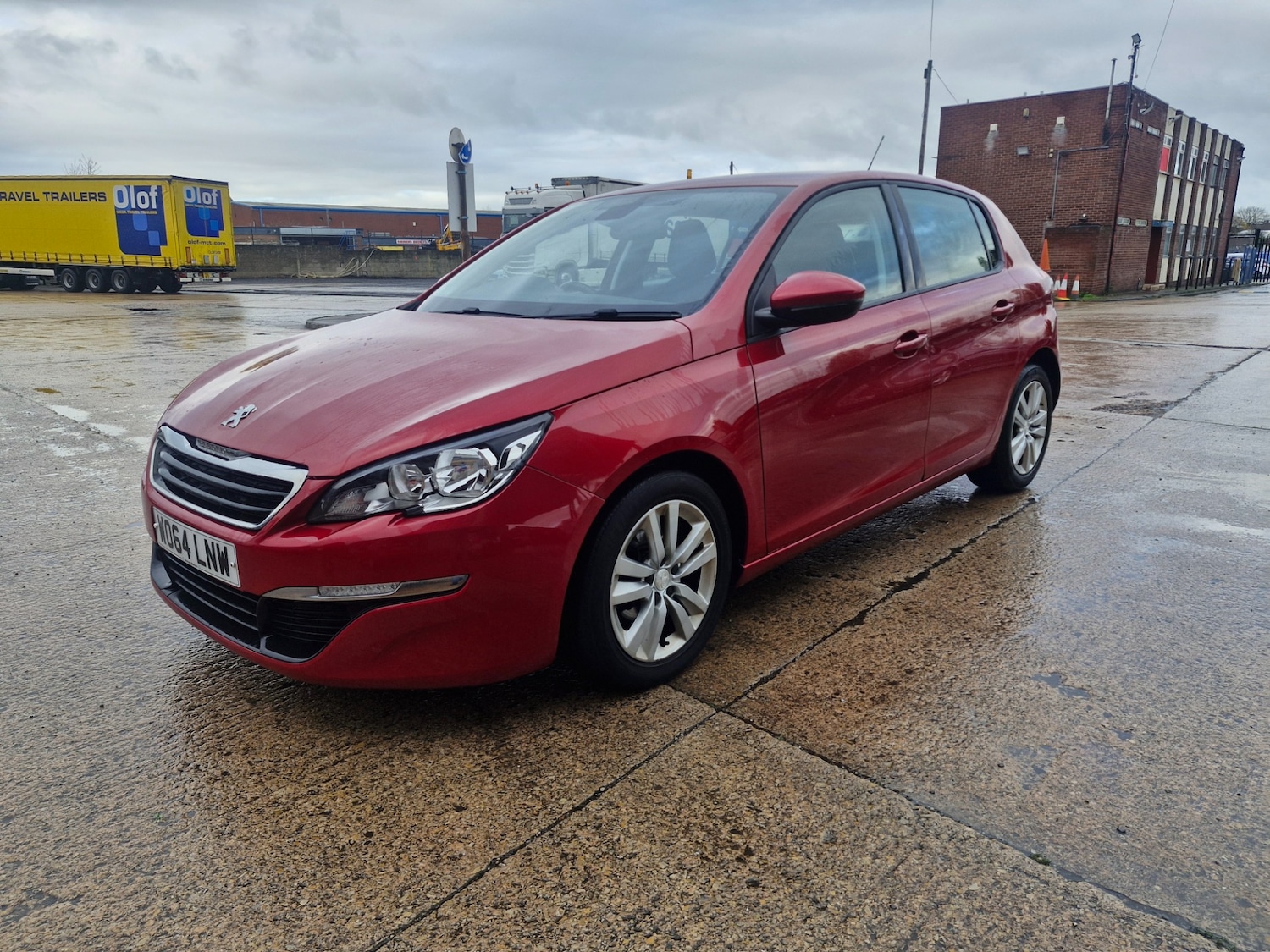 Used Peugeot 308 2015 for sale - 76682511: Photo 2
