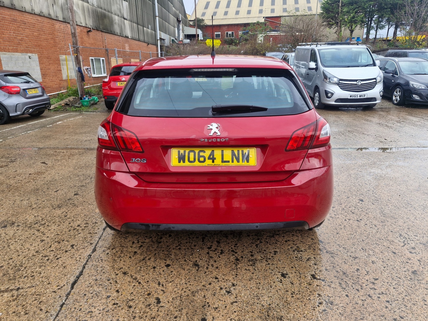 Used Peugeot 308 2015 for sale - 76682511: Photo 4