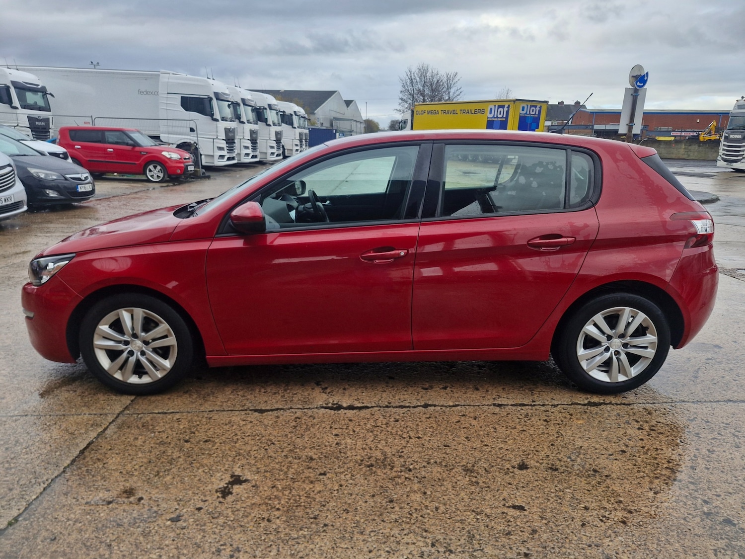 Used Peugeot 308 2015 for sale - 76682511: Photo 5
