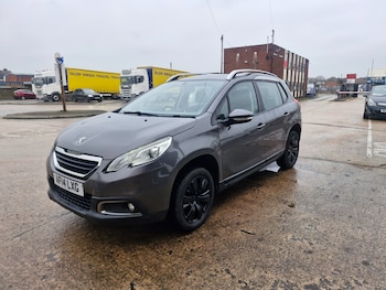 Used Peugeot 2008 2014 for sale - 77329061: Photo