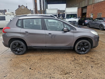 Used Peugeot 2008 2014 for sale - 77329061: Photo