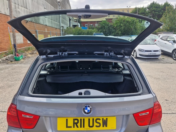 Used BMW 3 Series 2011 for sale - 75700103: Photo 8