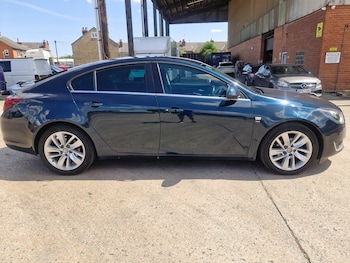 Used Vauxhall Insignia 2015 for sale - 79264458: Photo