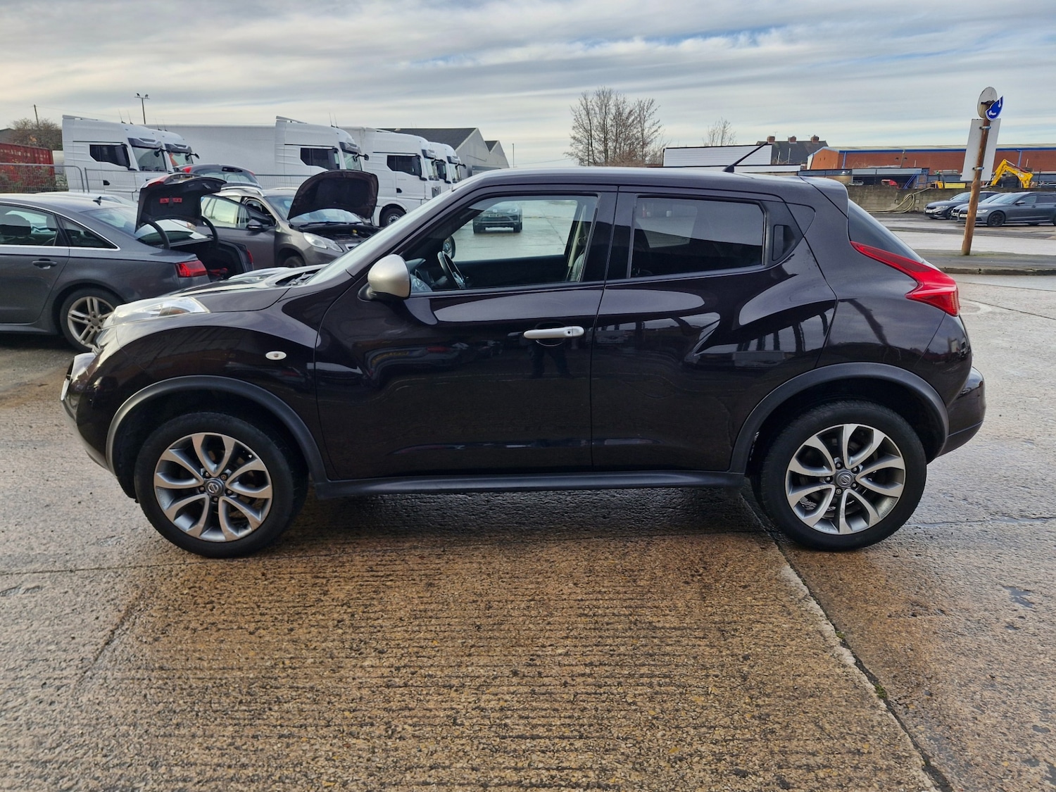 Used Nissan Juke 2012 for sale - 76957859: Photo 5