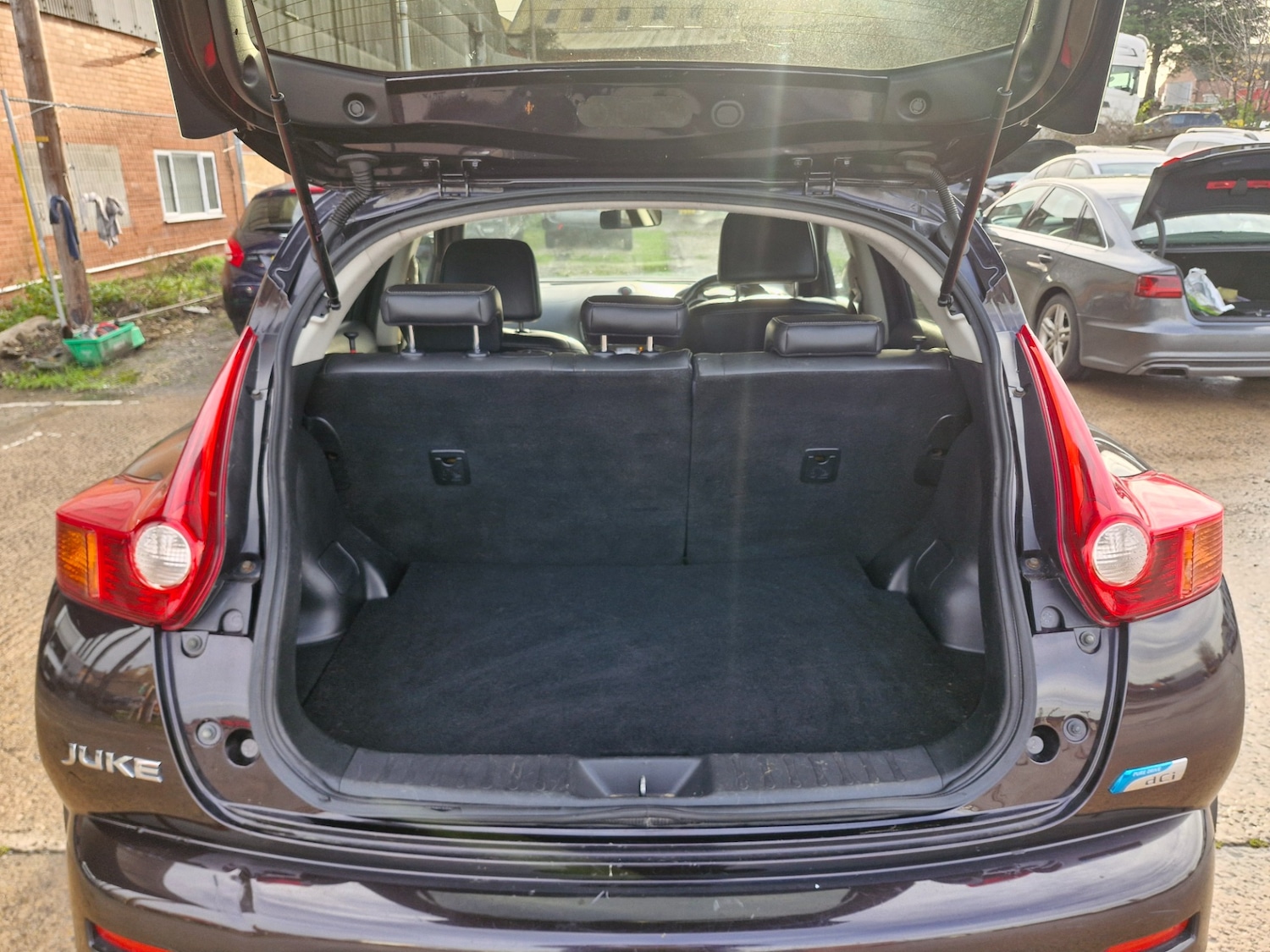 Used Nissan Juke 2012 for sale - 76957859: Photo 8