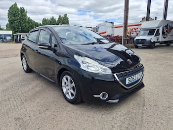 Used Peugeot 208 2012 for sale - 79193850: Photo