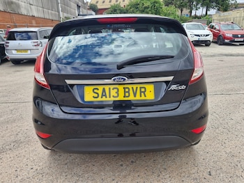 Used Ford Fiesta 2013 for sale - 79042311: Photo