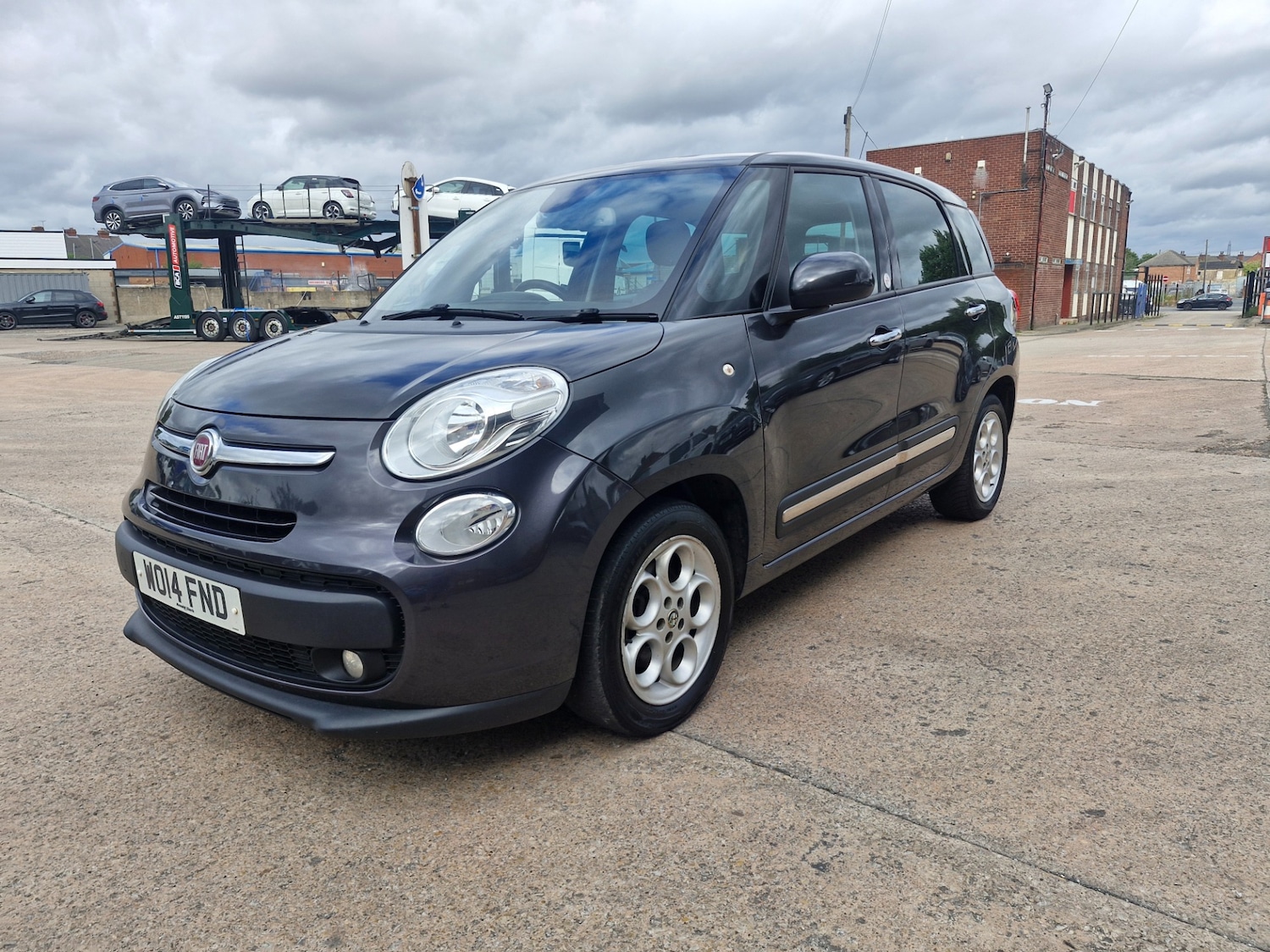 Used Fiat 500L 2014 for sale - 77069012: Photo 2