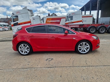 Used Vauxhall Astra 2015 for sale - 79029908: Photo