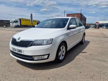 Used Skoda Rapid Spaceback 2014 for sale - 74950736: Photo