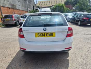 Used Skoda Rapid Spaceback 2014 for sale - 74950736: Photo