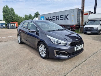 2017 (17) - 1.6 CRDi ISG 2 5dr