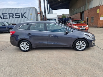 Used Kia Ceed 2017 for sale - 75849120: Photo