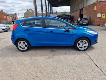 Used Ford Fiesta 2013 for sale - 75282893: Photo