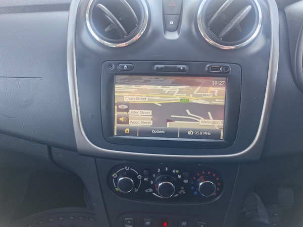 Used Dacia Sandero Stepway 2013 for sale - 76088617: Photo 12