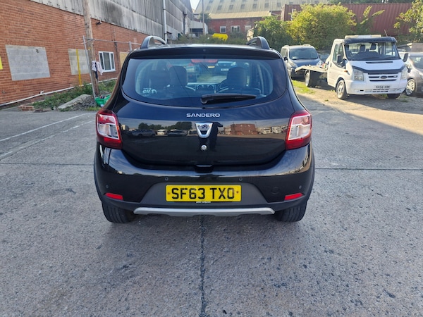 Used Dacia Sandero Stepway 2013 for sale - 76088617: Photo 4